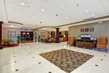 هتل Hampton Inn Charlestonnorth