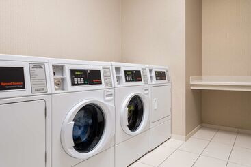 هتل Hampton Inn Charlestonnorth