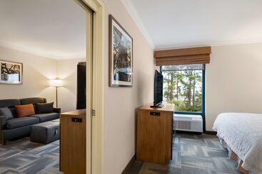 هتل Hampton Inn Charlestonnorth