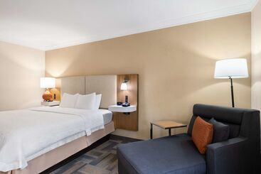هتل Hampton Inn Charlestonnorth