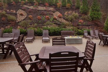 Отель Hampton Inn Charlestonsouthridge
