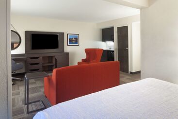 Отель Hampton Inn Charlestonsouthridge