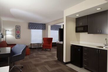 Отель Hampton Inn Charlestonsouthridge