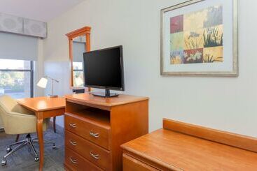 هتل Hampton Inn Lexington Southkeeneland/airport