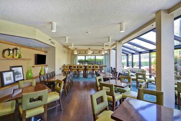 هتل Hampton Inn Seattle/southcenter