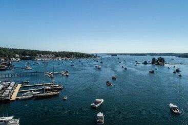 هتل Harborage Inn On The Oceanfront