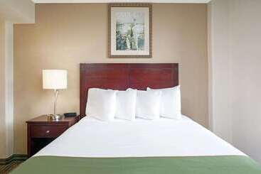 호텔 Hawthorn Extended Stay By Wyndham Richardson