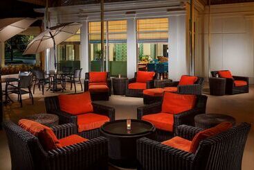 هتل Hilton Garden Inn Lake Mary