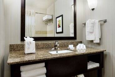 هتل Hilton Garden Inn Lake Mary