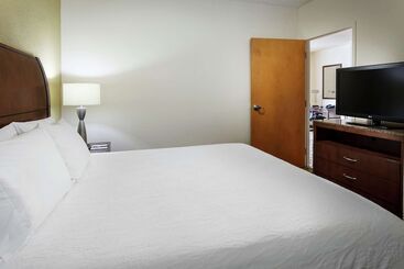 هتل Hilton Garden Inn Lake Mary