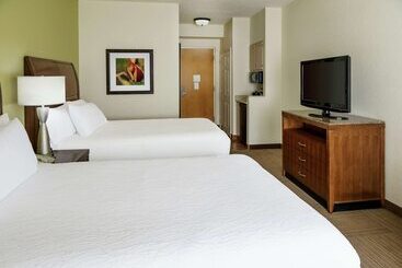 هتل Hilton Garden Inn Lake Mary