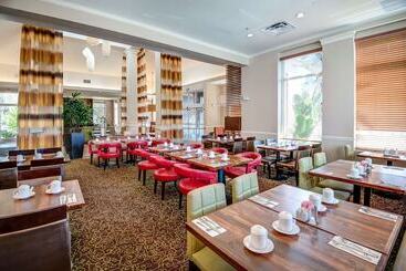 هتل Hilton Garden Inn Tampa Ybor Historic District