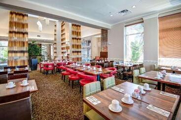 هتل Hilton Garden Inn Tampa Ybor Historic District