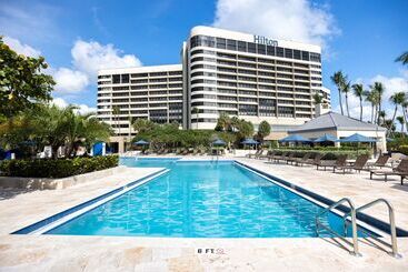 هتل Hilton Miami Airport Blue Lagoon
