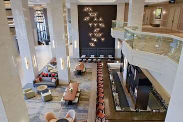 هتل Hilton Minneapolis