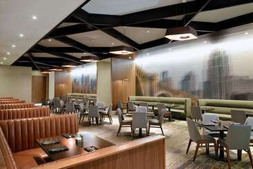 هتل Hilton Minneapolis