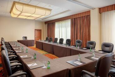هتل Hilton Seattle Airport & Conference Center