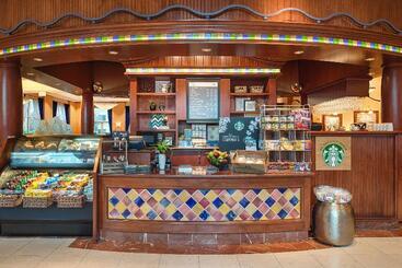هتل Hilton Seattle Airport & Conference Center