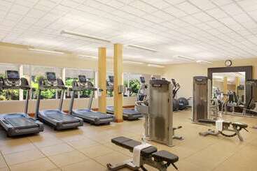 هتل Hilton Seattle Airport & Conference Center
