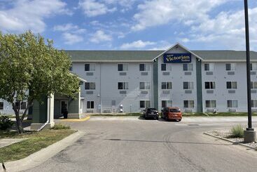 هتل New Victorian Inn & Suites Lincoln
