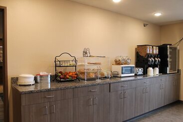 هتل New Victorian Inn & Suites Lincoln