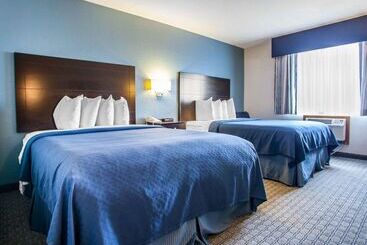 هتل Quality Inn & Suites Ankenydes Moines