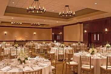 هتل The Westin Dallas Fort Worth Airport