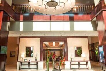 هتل The Westin Dallas Fort Worth Airport
