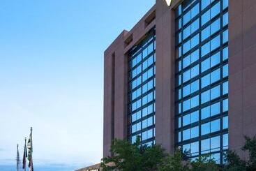 هتل The Westin Dallas Fort Worth Airport