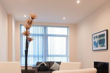 Psf Apartments Flat 19
