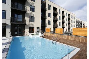 Suite Destination Downtown Austin