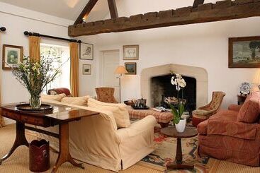 Weir Cottage