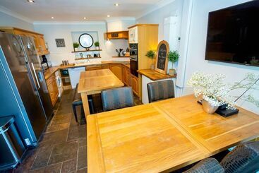 Croyde Beach Haven 5 Bedrooms