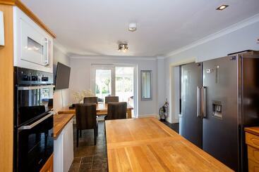 Croyde Beach Haven 5 Bedrooms