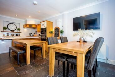 Croyde Beach Haven 5 Bedrooms