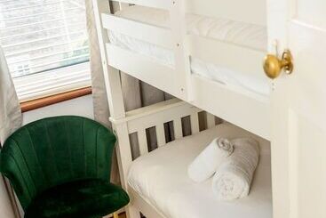 Croyde Beach Haven 5 Bedrooms