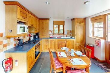 Croyde Thatchers Hideaway 2 Bedrooms