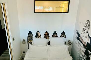 Appartement Tout Neuf Vieil Antibes