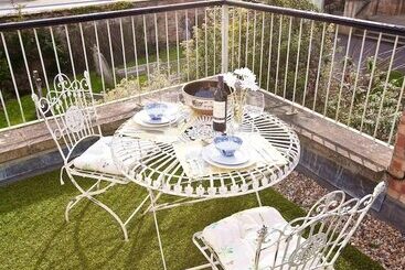 The Apartment Sherborne