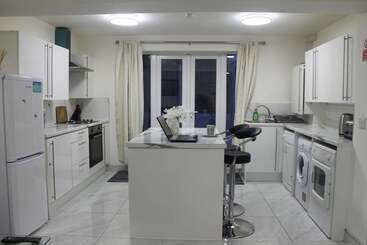 پانسیون Sidney Place