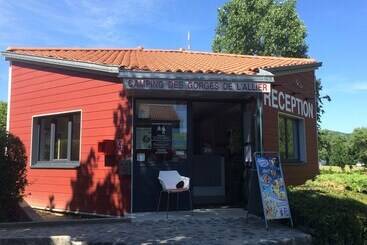 Camping Des Gorges De L Allier