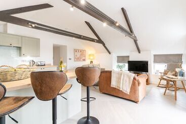 The Saddle And Stable Rooms