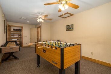 Briarstone Lodge Condo 13a   Two Bedroom Condo