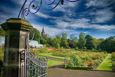 هتل No 10 By Staydunfermline