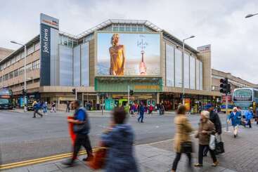 Onpoint Apartments   Deluxe Apartment City Centre Ideal Location!