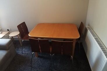 پانسیون Templemore Townhouse