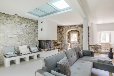 ツーリストアパートメント Le Loft De Rovorée