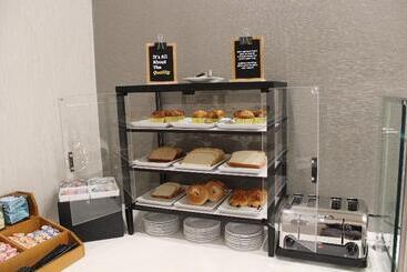 هتل Holiday Inn Hattiesburg   North, An Ihg