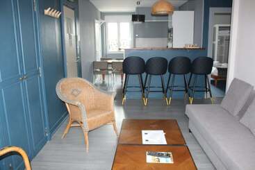 هتل Hôtel Des Pins