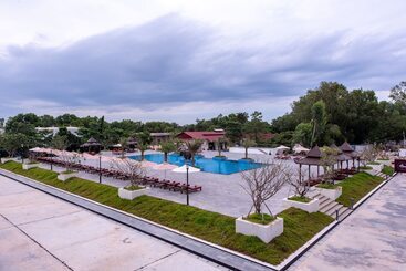 هتل Pacific Premier Resort & Spa